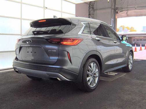 2022 INFINITI QX50 Luxe