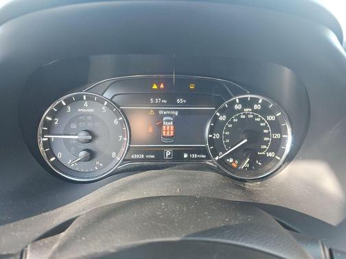 2022 INFINITI QX80 Luxe