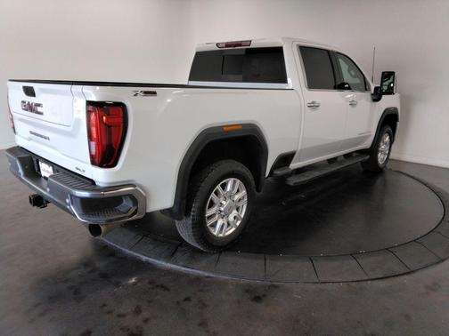 2023 GMC Sierra 2500 SLT
