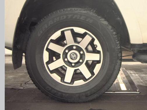 2020 Toyota 4Runner Sport