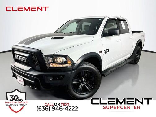 Bright White Clearcoat 2022 RAM 1500 Classic SLT