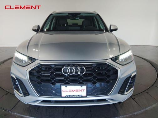 2024 Audi Q5 45 S line quattro Premium