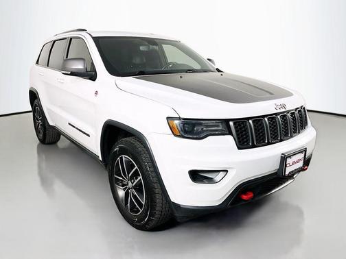Bright White Clearcoat 2018 Jeep Grand Cherokee Trailhawk