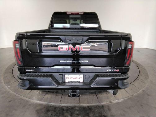 2025 GMC Sierra 2500 AT4