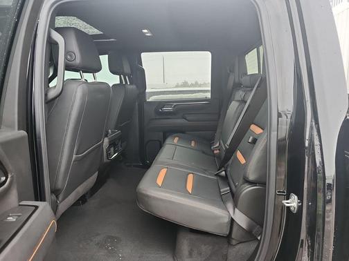 2025 GMC Sierra 2500 AT4