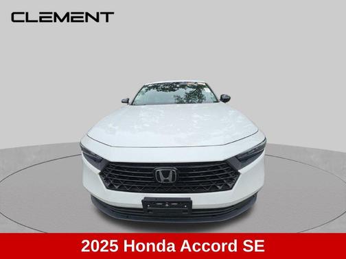 Platinum White Pearl 2025 Honda Accord SE