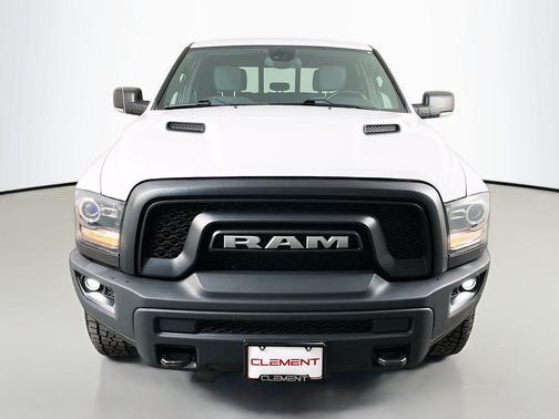 Bright White Clearcoat 2022 RAM 1500 Classic SLT