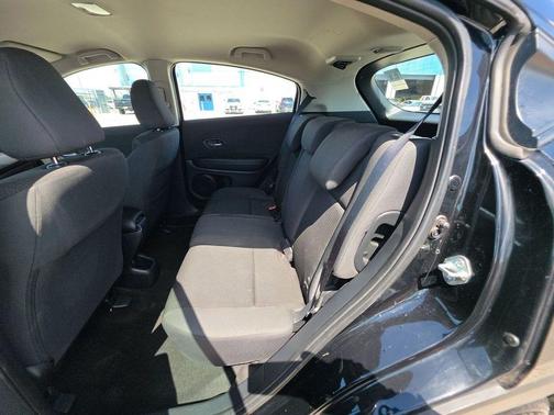 Black 2022 Honda HR-V LX
