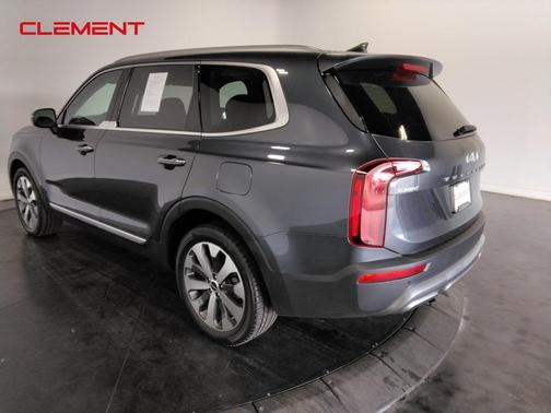 2022 Kia Telluride S