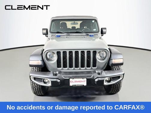 Sting Gray Clearcoat 2023 Jeep Gladiator Sport