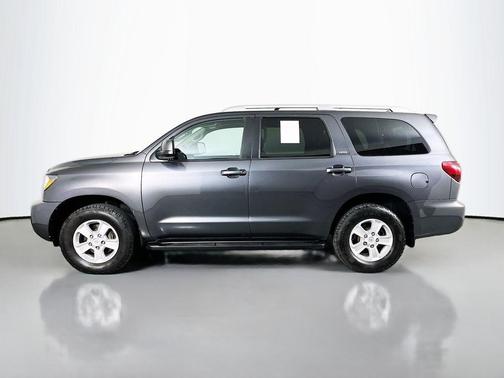 Magnetic Gray Metallic 2019 Toyota Sequoia SR5