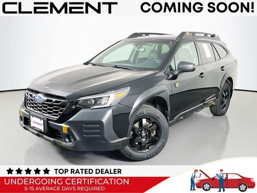 Crystal Black Silica 2022 Subaru Outback Wilderness