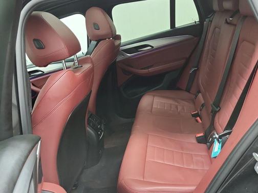 2022 BMW X4 xDrive30i