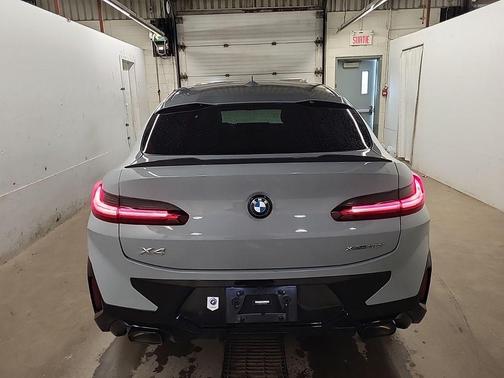 Brooklyn Gray Metallic 2023 BMW X4 xDrive30i