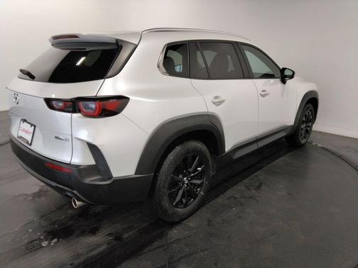 2024 Mazda CX-50 2.5 S Preferred Package