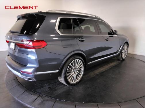 2021 BMW X7 xDrive40i