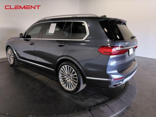 2021 BMW X7 xDrive40i