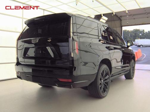 2022 Cadillac Escalade Sport