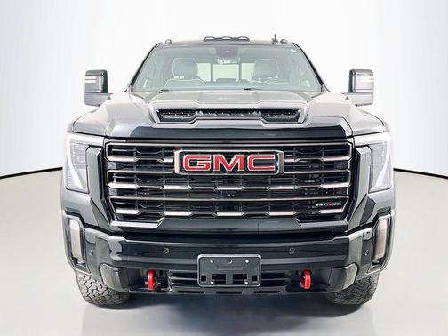 Onyx Black 2024 GMC Sierra 2500 AT4X