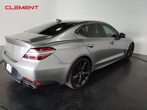 2023 Genesis G70 2.0T