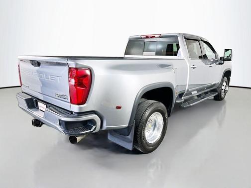 Sterling Gray Metallic 2025 Chevrolet Silverado 3500 High Country