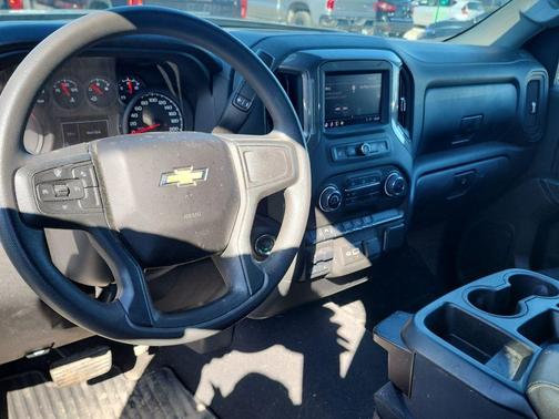 Sterling Gray Metallic 2024 Chevrolet Silverado 1500 Custom