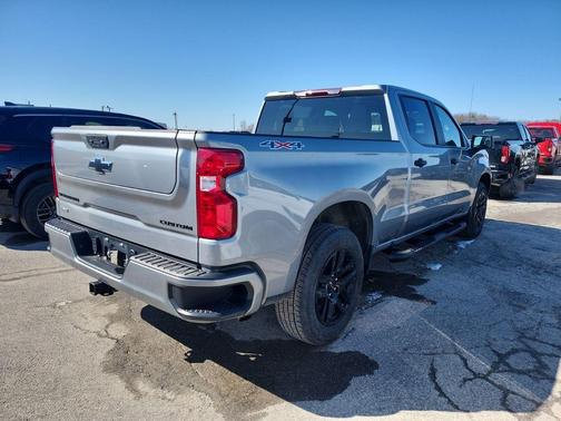 Sterling Gray Metallic 2024 Chevrolet Silverado 1500 Custom