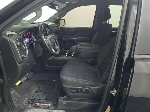 Black 2021 Chevrolet Silverado 1500 RST