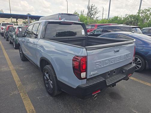 Sonic Gray Pearl 2024 Honda Ridgeline Sport