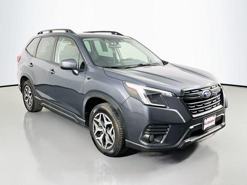 Magnetite Gray Metallic 2022 Subaru Forester Premium