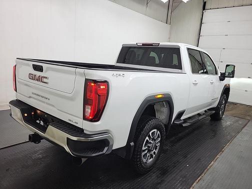 2024 GMC Sierra 2500 SLE