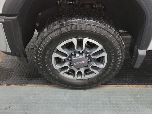 2024 GMC Sierra 2500 SLE