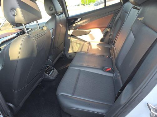 Glacier White 2021 Volkswagen ID.4 Pro S