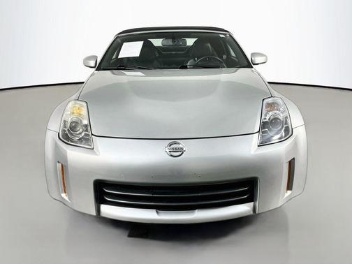 Silver Alloy Metallic 2007 Nissan 350Z Touring