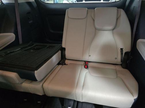 2025 Kia Carnival Hybrid EX