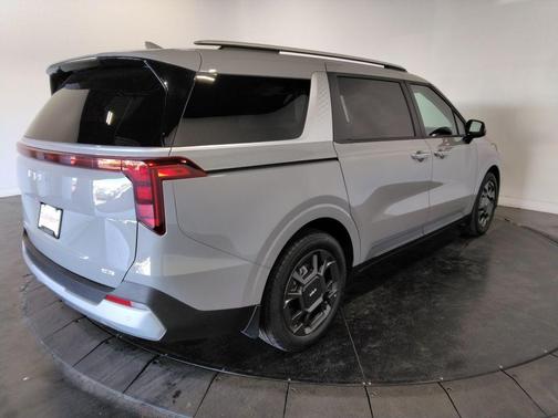 2025 Kia Carnival Hybrid EX
