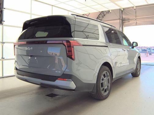 2025 Kia Carnival Hybrid EX