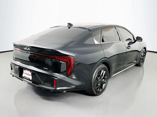2025 Kia K4 GT-Line Turbo