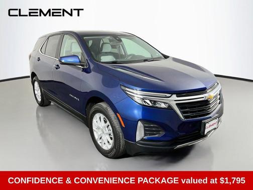 Blue Glow Metallic 2022 Chevrolet Equinox 1LT