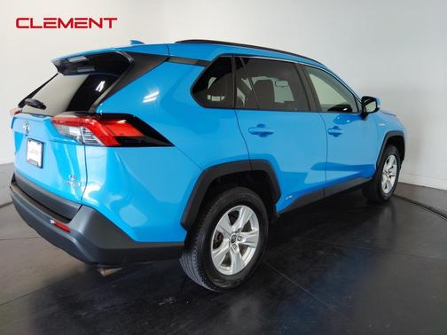 2020 Toyota RAV4 Hybrid LE