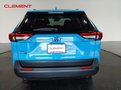2020 Toyota RAV4 Hybrid LE