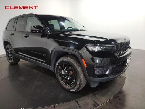 2024 Jeep Grand Cherokee Laredo