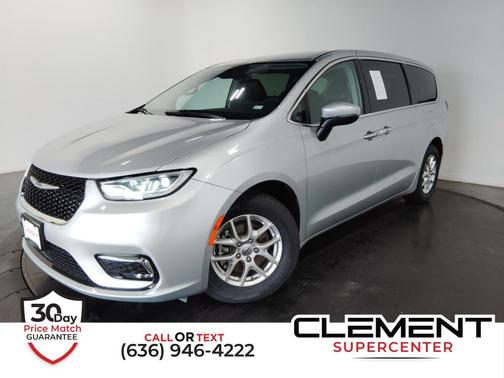 2023 Chrysler Pacifica Touring-L