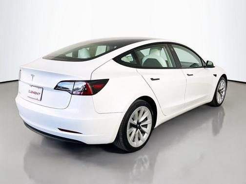 Pearl White Multi 2023 Tesla Model 3 Base