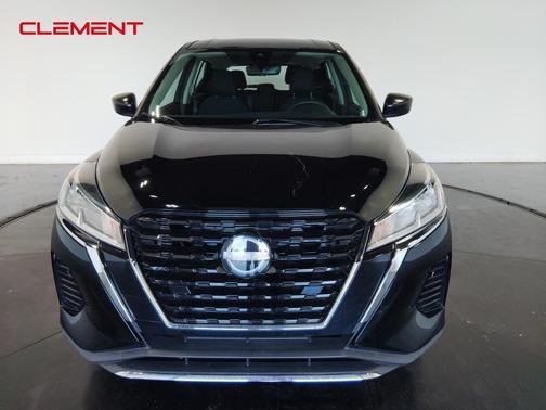 2023 Nissan Kicks S