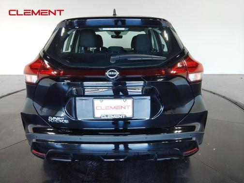 2023 Nissan Kicks S