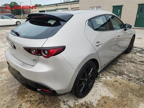 2023 Mazda Mazda3 Premium Plus