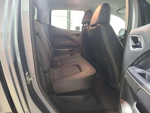 Satin Steel Metallic 2022 GMC Canyon AT4 w/Cloth