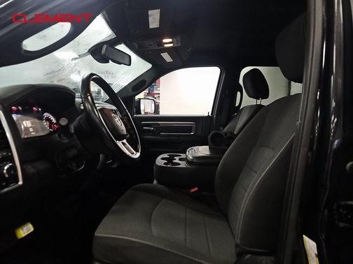 2022 RAM 1500 Classic SLT