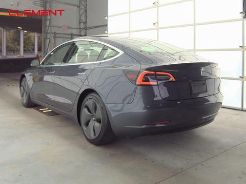 2020 Tesla Model 3 Standard Range